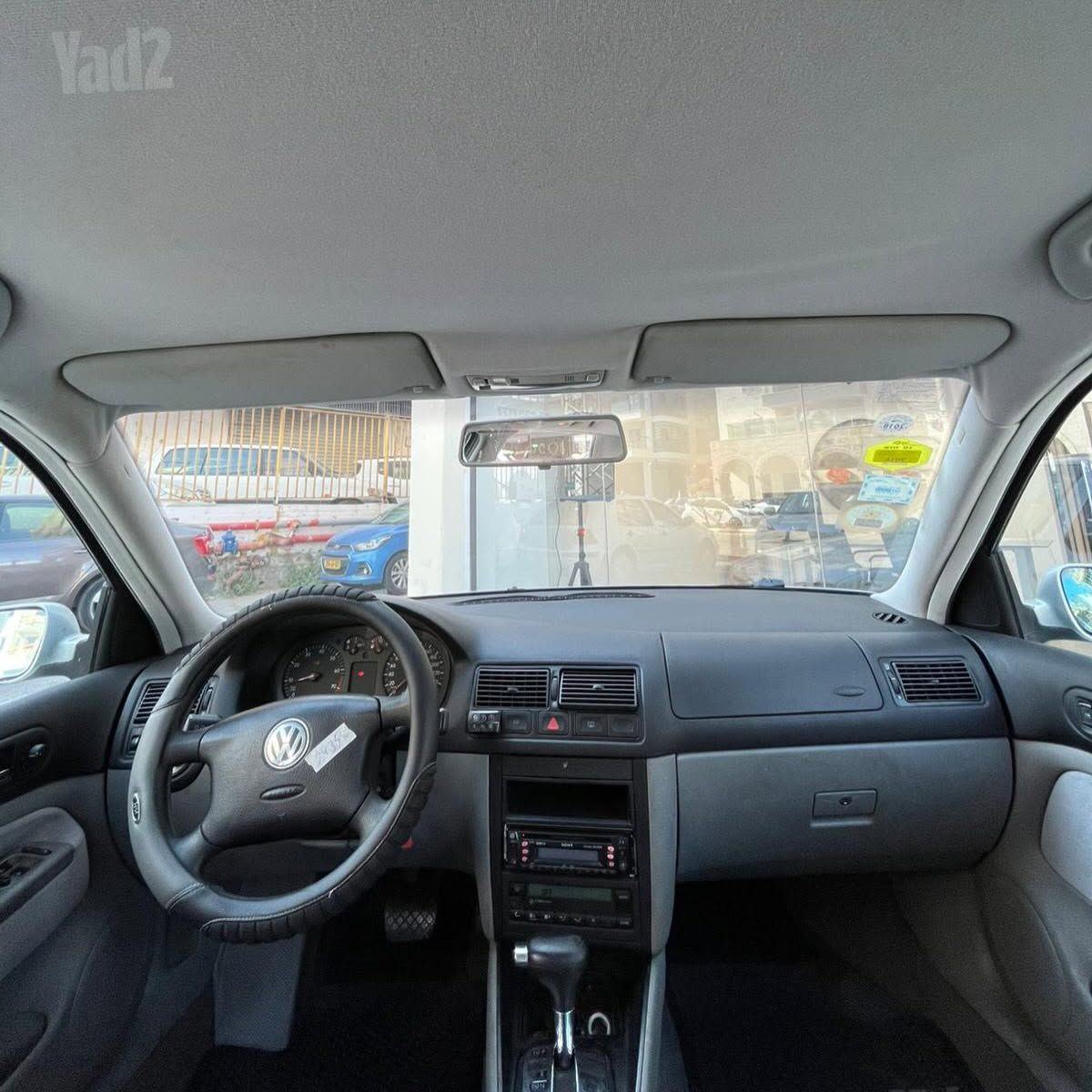 Volkswagen Golf 2004 – 5